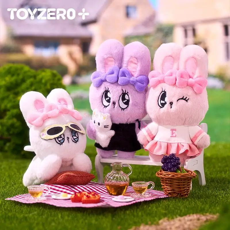 Esther Bunny Official Licensed Sweet Date Series Keychain Blind
