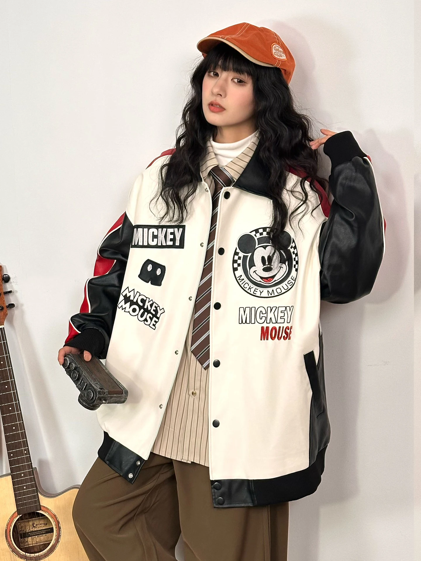 Americano retro dos desenhos animados bordado cor-bloco jaqueta de couro do plutônio para mulher solto casual único breasted casaco roupas femininas