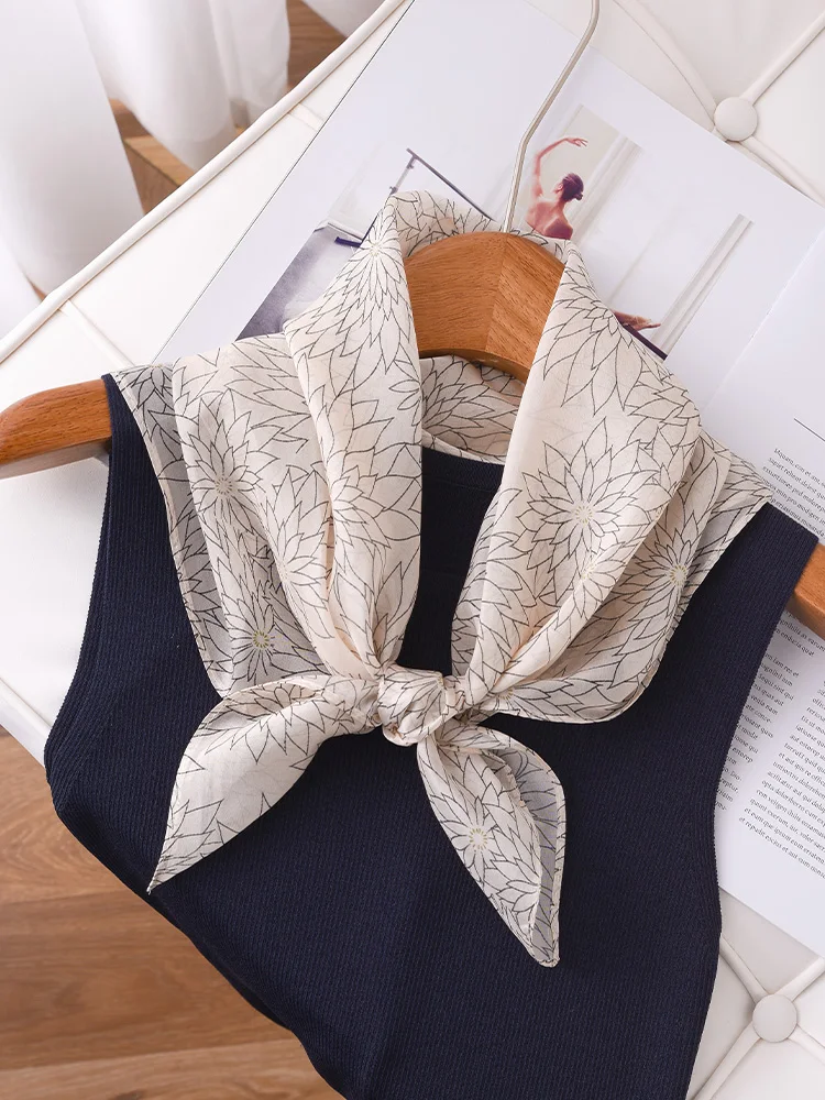 white-silk-scarf-women's-summer-thin-shawl-neck-protection-scarf-mom-style-small-square-scarf-multi-functional-floral-print
