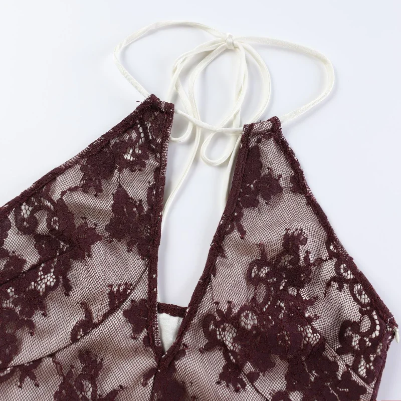 Solenne - Scalloped Lace Open-Back Satin Maxi Gown detail 4