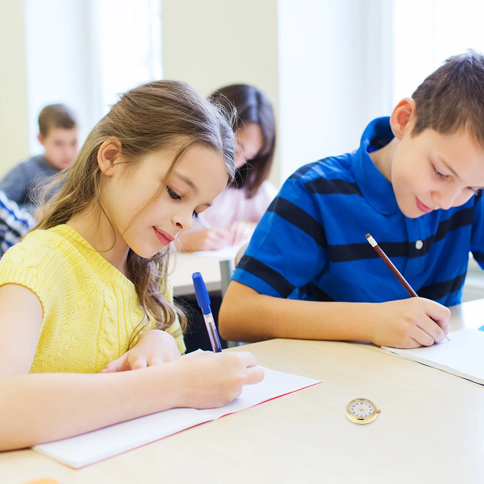 3Pcs DIY 캐주얼 시계 개성 스타일 창의적인 공예 액세서리 소녀 여성을위한 완벽한 손목 시계 용품