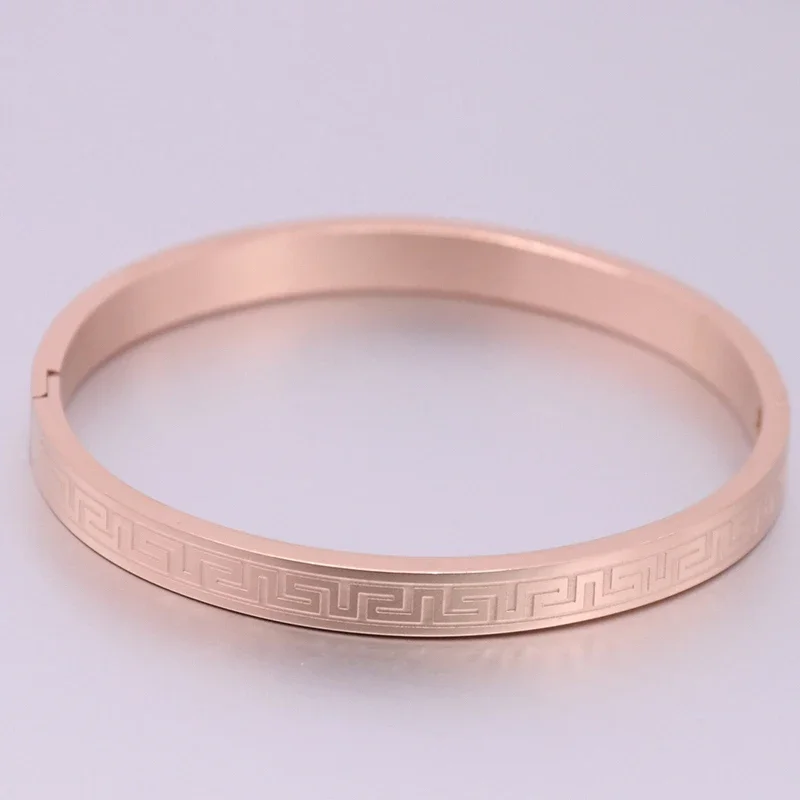 New Stainless Steel Carving Pattern Bracelet Gold Silver Rose Gold Color Cuff Bangle Woman Jewelry Gift Daily Wear