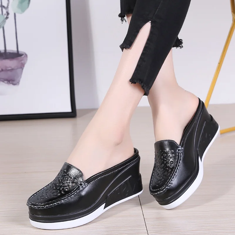 Spring new Summer Women Platform Slipper pattern Floral Flats Breathable Leather Casual Shoes Slip-on comfortable Nurses shoes