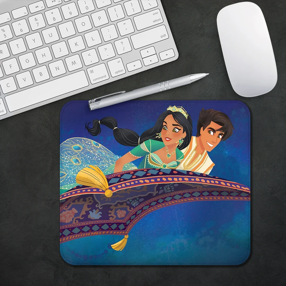 Tapis de souris de jeu Disney Aladdin Magic Lamp, XS, petit sous-marin pour PC Gamer, décoration de bureau, polymères de souris de bureau