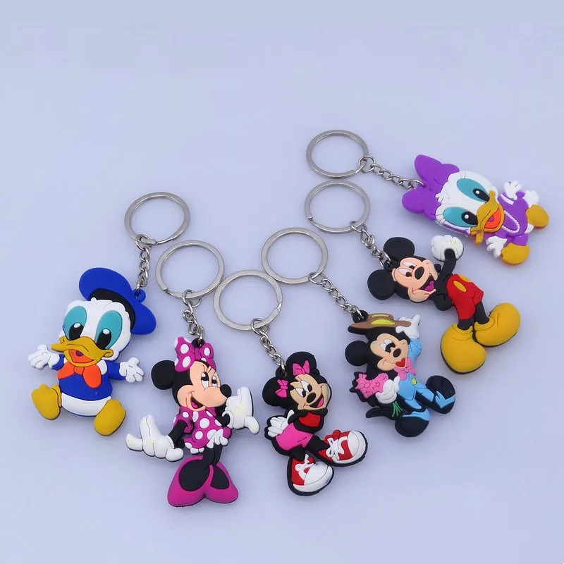 Disney-llavero de Mickey Mouse para niños, llavero Kawaii, Minnie, Stitch, Daisy, bolsa de dibujos animados, llave de coche, decoraciones colgantes, regalos para niños