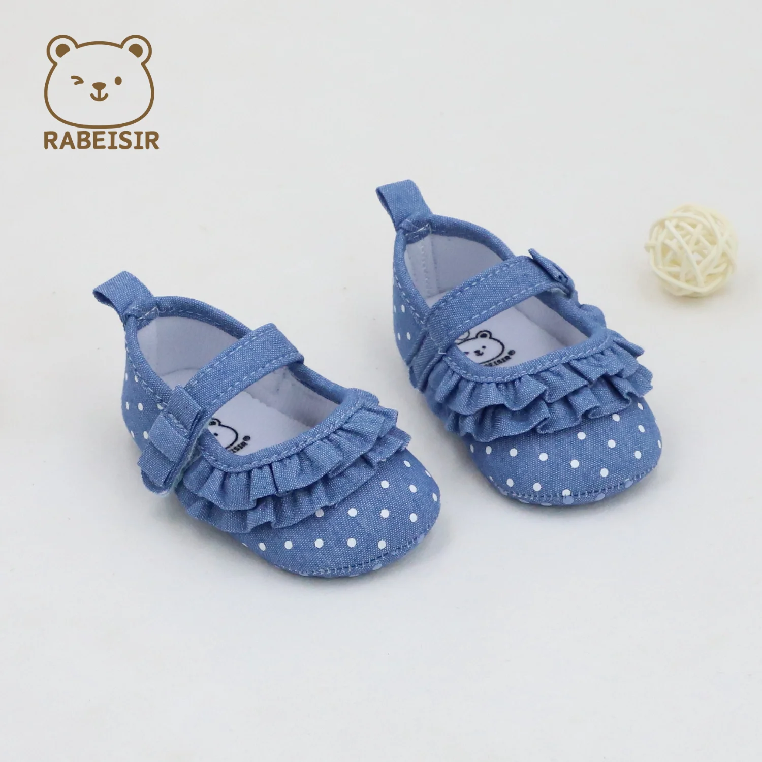 الربيع والخريف السنة الجديدة أحذية المشي للأطفال 0-1 ونصف سنة الإناث الطفل القماش سوليد الطابق الأحذية لينة سوليد مريحة