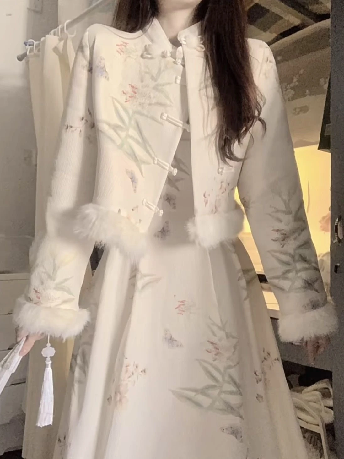 

Осень-зима, новый китайский Sle, национальный тренд, ретро, улучшенное цветочное пальто с бахромой, комплект Faion