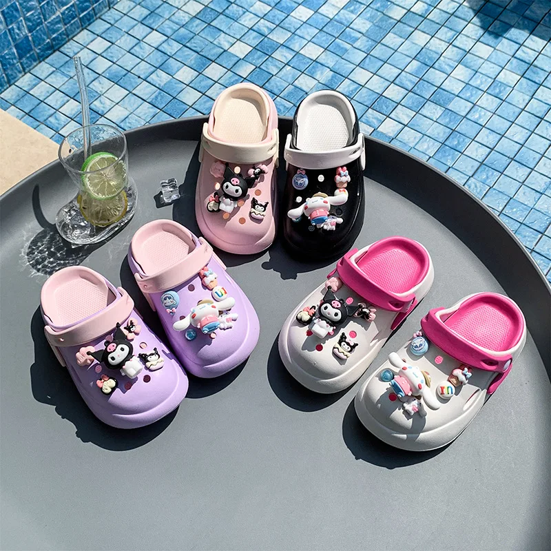 

Sanrio/Детская садовая обувь Kuromi, кавайные детские сандалии, пляжная обувь, тапочки, домашняя обувь, повседневная обувь, мягкая подошва с героями мультфильмов, хит продаж