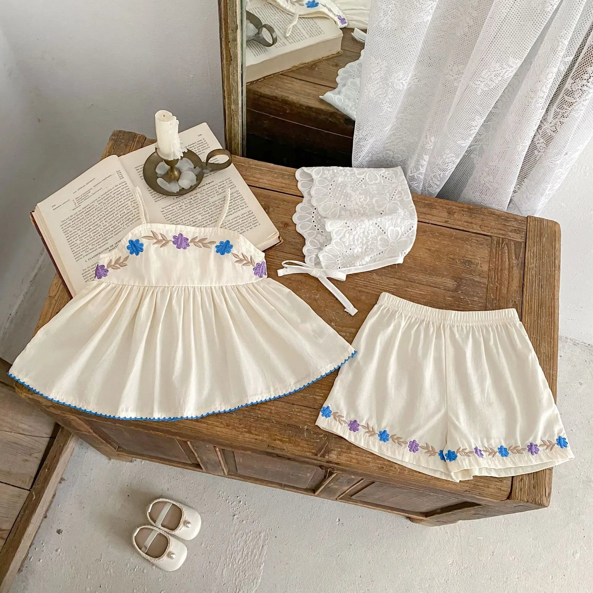 Summer Girls' Embroidered Flower Camisole Vest Paired with Elastic Waist Shorts Two-piece Set