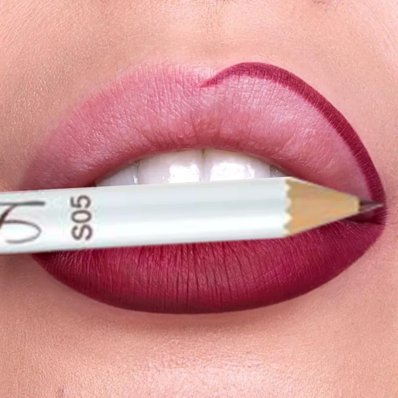 1PC Nude Velvet Matte Lipstick Długotrwała wodoodporna, nieprzywierająca pomadka do ust Cup Lip Glaze Lips Liner Pencil Woman Cosmetics