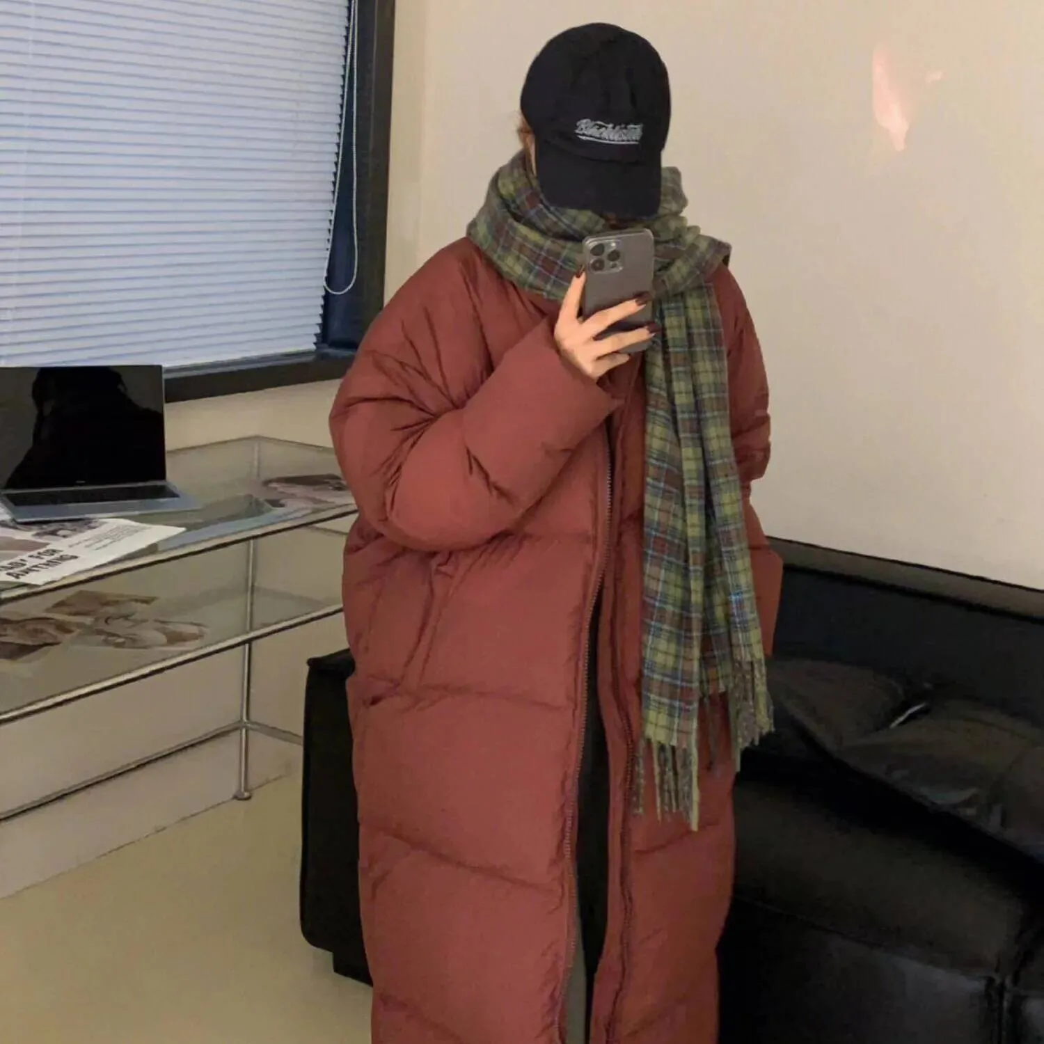 2025 New Long Over-Knee Thickened Cotton Jacket Women's Korean Style Ultra-Long Winter Outerwear Trendy