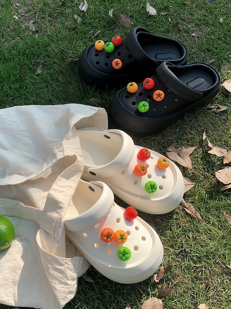 Instagram Cute DIY Tomato Dopamine Hole Garden Shoes Women sandals Versatile 2024 New Summer thick sole Beach Slippers for Women