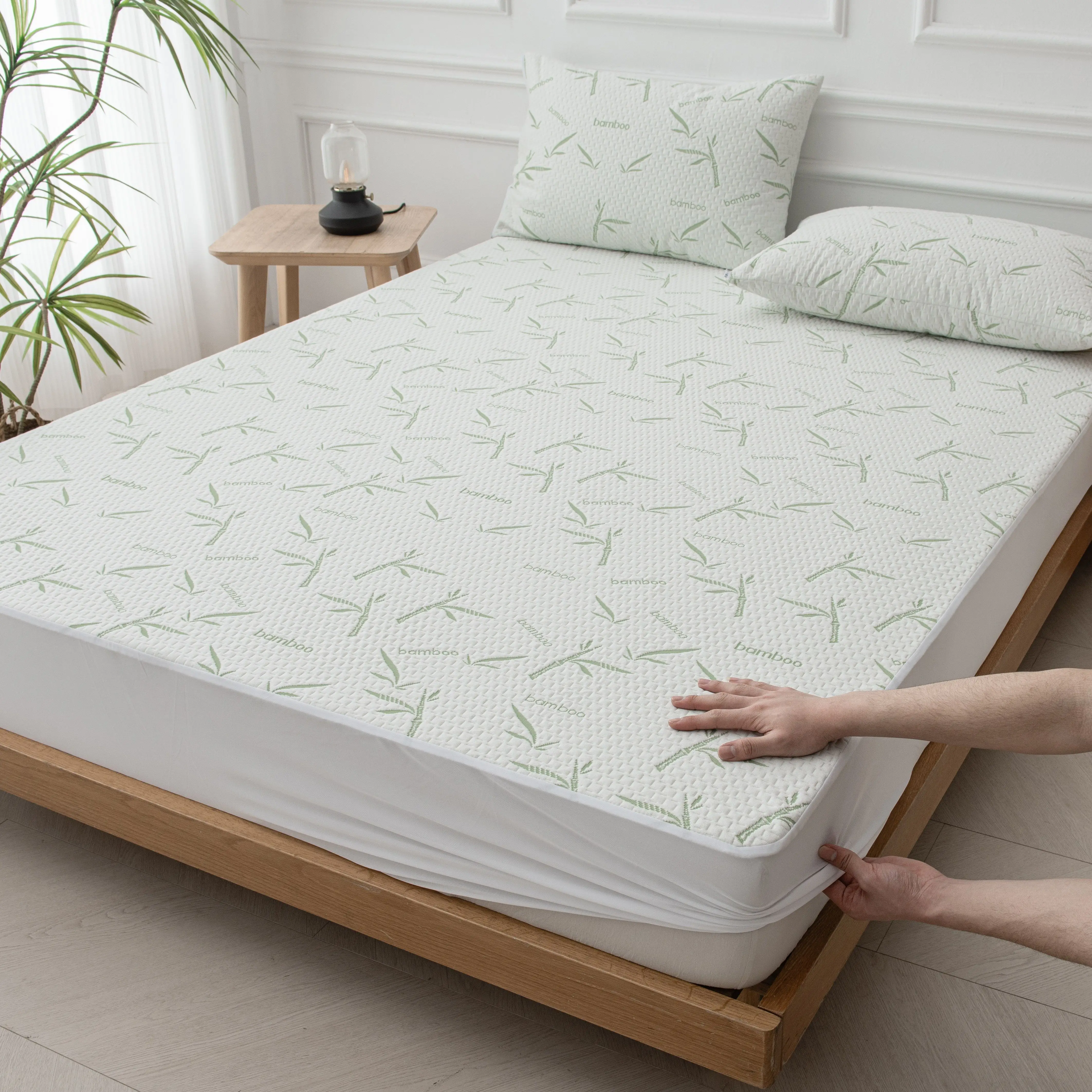 1pc Breathable Bamboo Rayon Waterproof Mattress Protector, Cooling Comfort, Hypoallergenic Mattress Pad Cover, Fits Up to 38.1cm