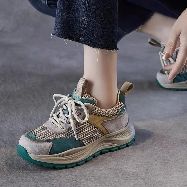 

Women's Sporty Casual Shoes Breathable Leather Thick Bottom Net Surface Old Dad Shoes Fashionable Aramco Shoes Leisure Shoes