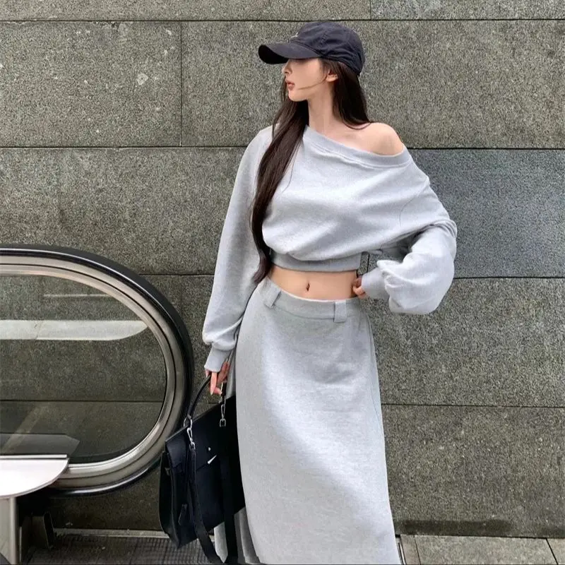 Fashionable and simple fall tops 2024  solid color short top + long skirt suit for women hoody and skirt suit 2pcs fall sets