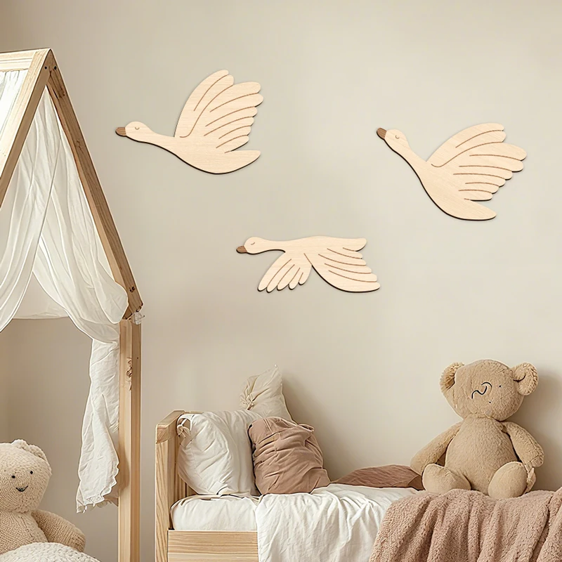 3Pcs Goose Wooden Geese Flying Posture Wall Stickers for Animal Lovers Home Room Wall Art Playroom Wood Sign Wall Decorations