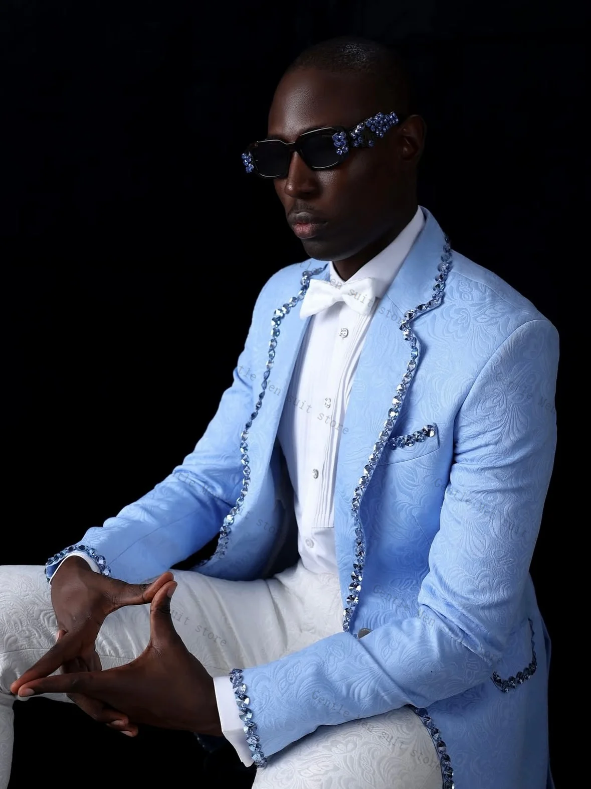 

Blue Jacquard Men Suit Set 2 Piece Crystals Blazer+Pants Prom Wedding Tuxedos Coat Customized Formal Office Fashion Jacket