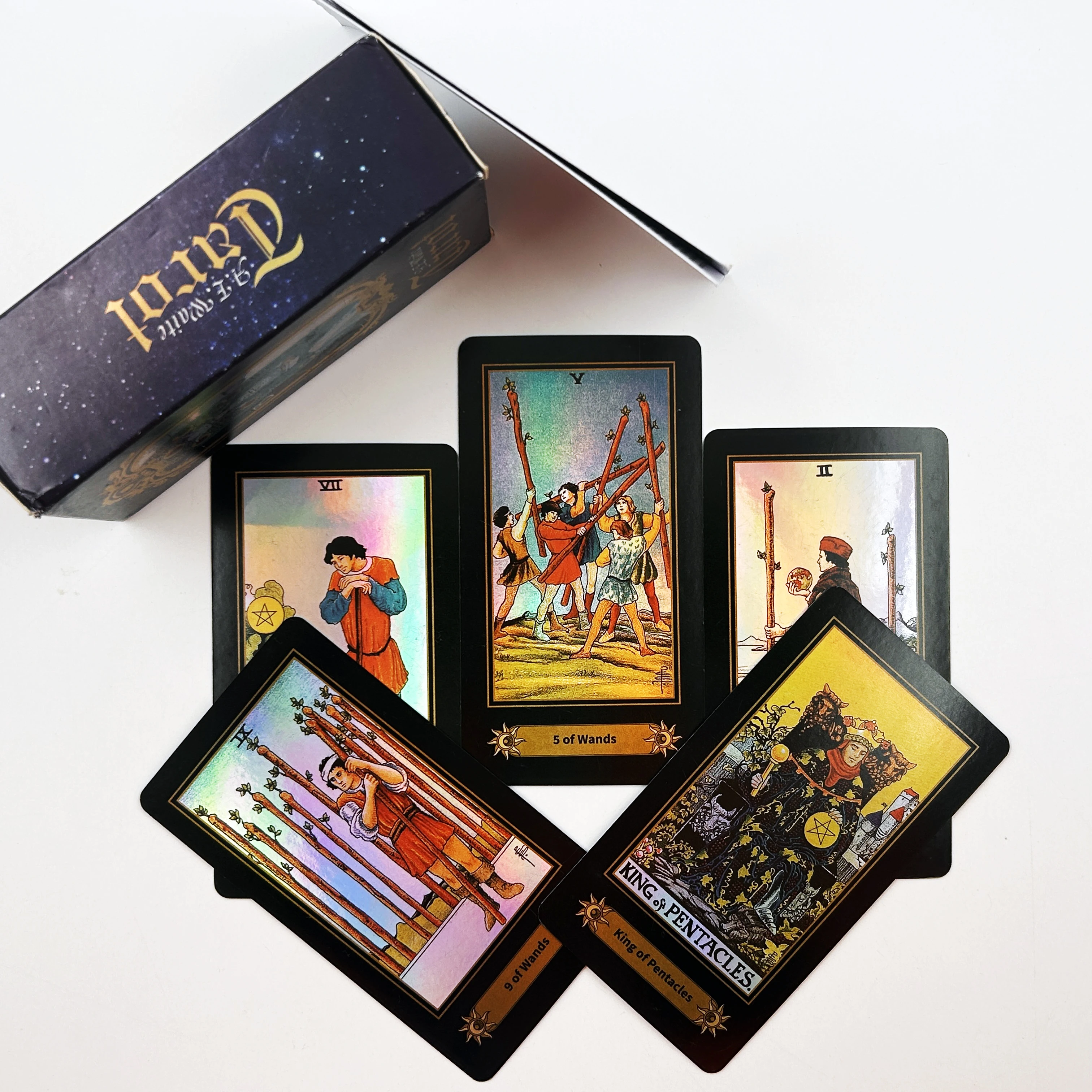 

A.E. Waite Tarot card deck for beginners，78 beautiful group cards, exquisite production, retro picture, with guidelines.