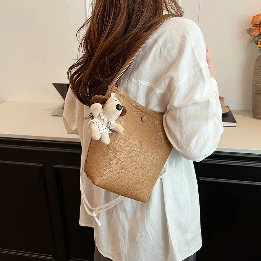 

New fashion large-capacity basket bucket bag spring and summer commuting versatile simple single-shoulder crossbody women's bags