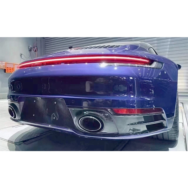 Suitable for 2019-2023 Porsche 911 Carrera modified , dry carbon fiber sports standard version rear lip view 4
