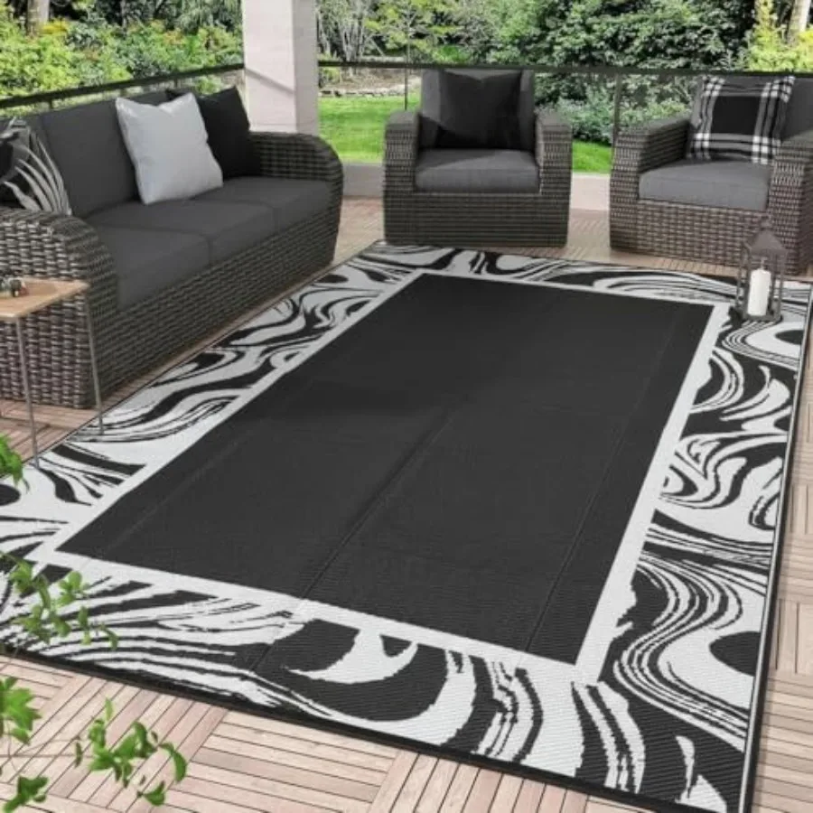 

Outdoor picnic, backyard, beach, deck, camper, balcony rug: waterproof black and white plastic straw reversible weather-resista