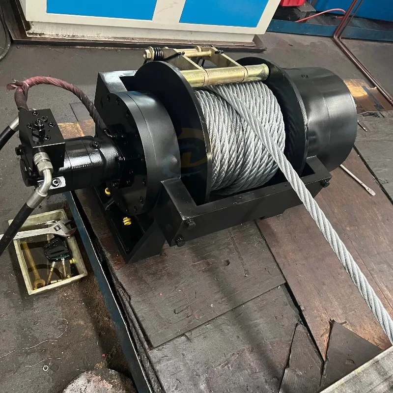 Large Tonnage Hydraulic Cable Pulling Recovery Winch, High Traction Steel Wire Rope Unit for Mobile Truck Crane Lifting & Vehicl