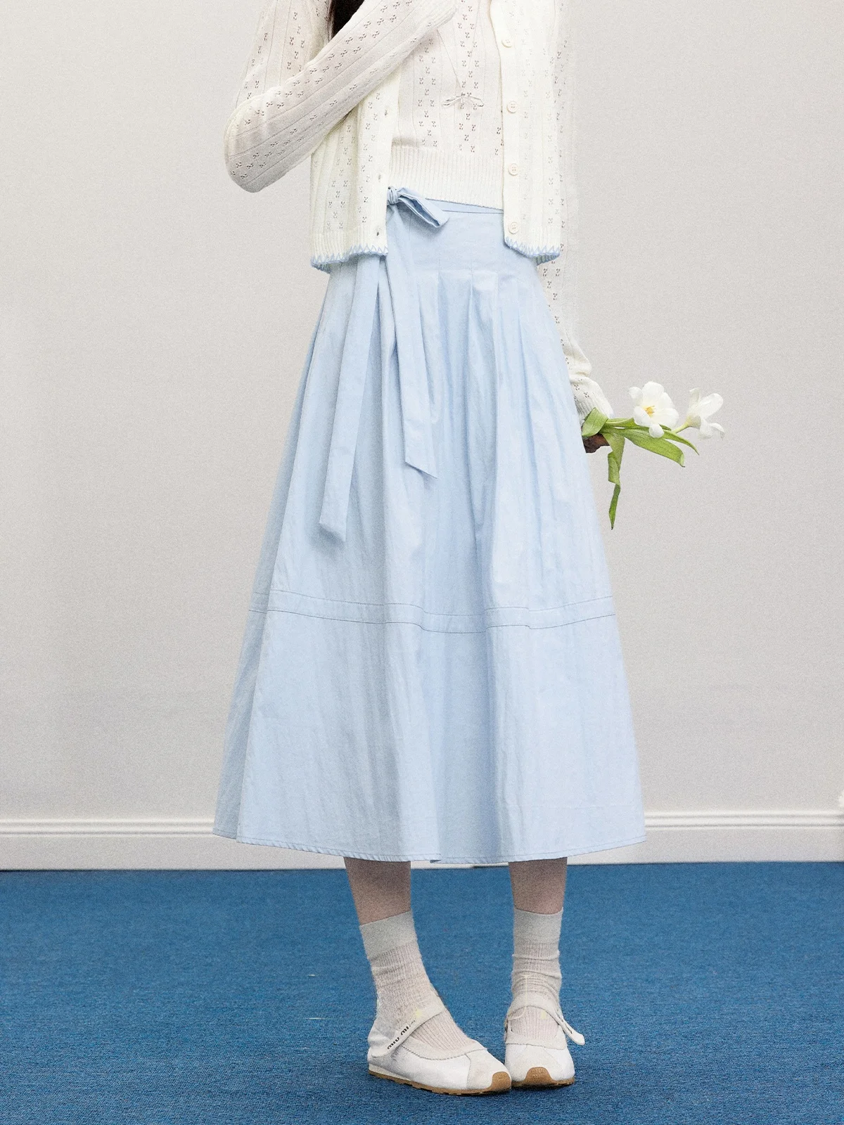 

Синяя юбка А-силуэта с завышенной талией и бантом для женщин, весна 2026, новинка, очаровательная длинная юбка, удобная для повседневной носки, в корейском стиле