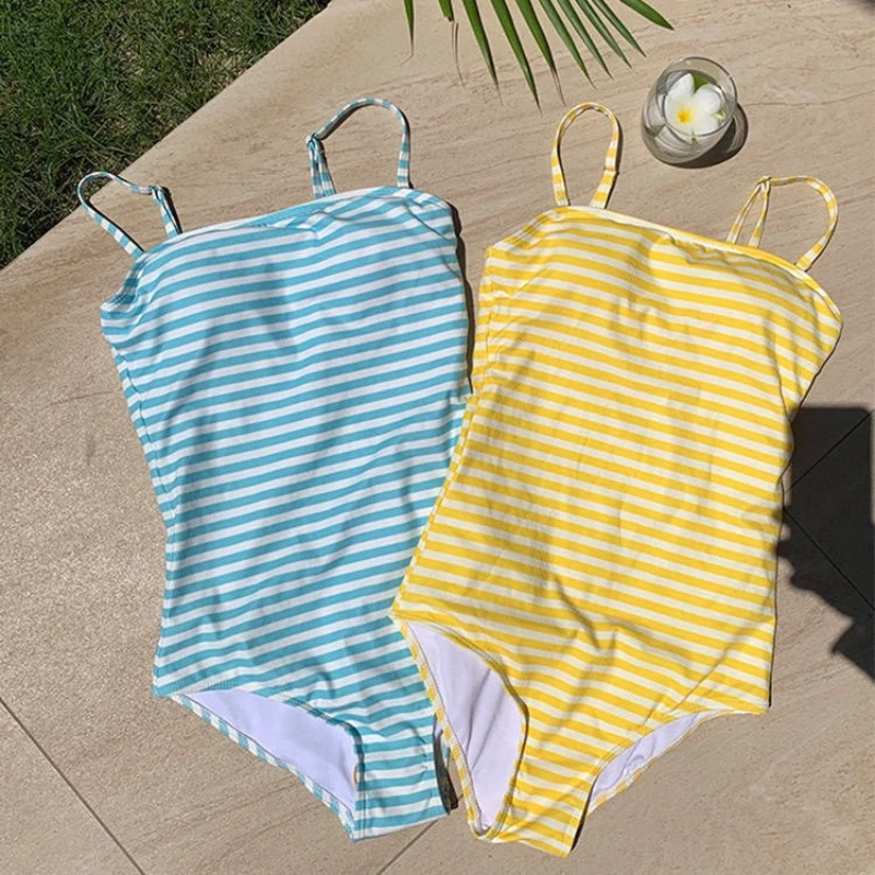 Japanese style fresh cute sweet striped multi colored women's swimsuit summer sexy and simple one-piece triangular swimsuit