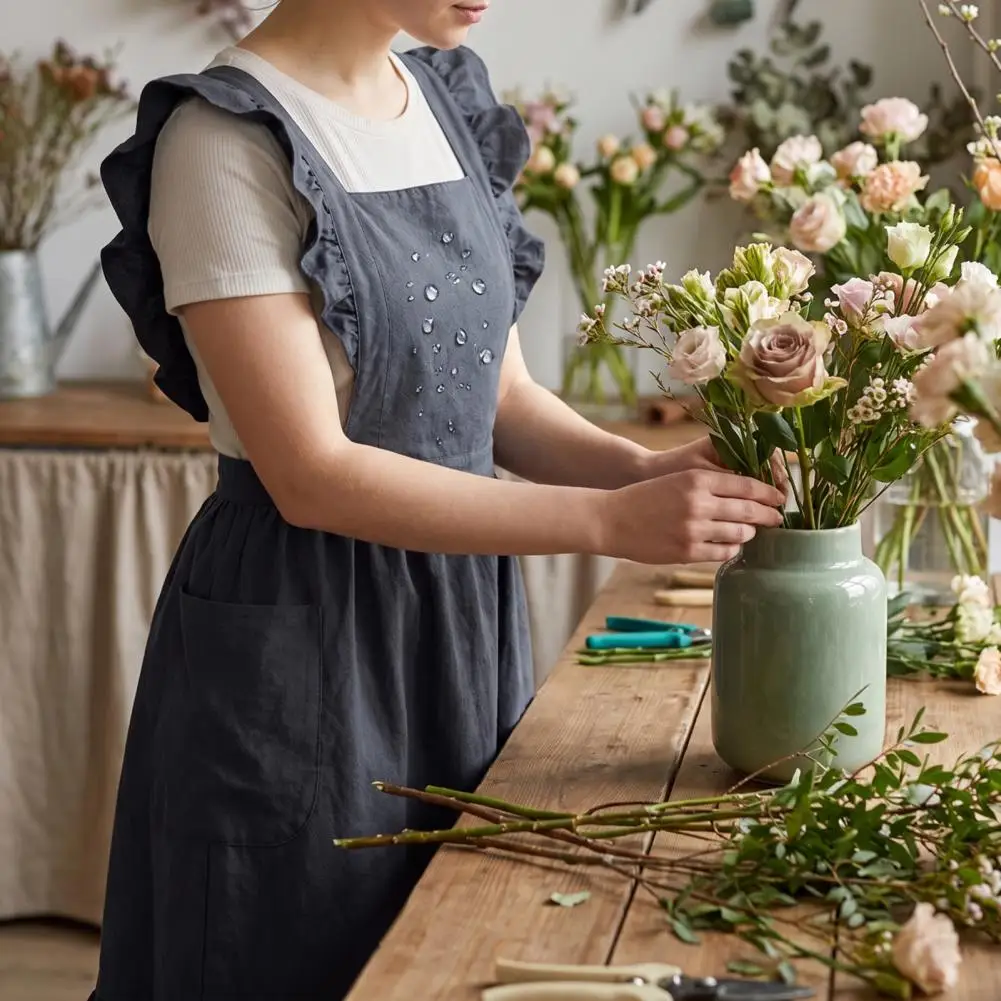 Cross Back Ruffle Apron with Side Pockets Water Repellent Polyester Cooking Bib Apron Adjustable Straps Apron for Kitchen Garden