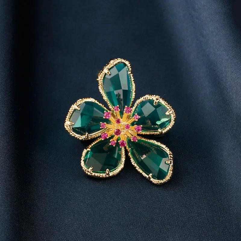 Fashion Big Green Crystal Flower Brooches for Women Famale Party Jewelry Gifts Retro Style Brooches Pin