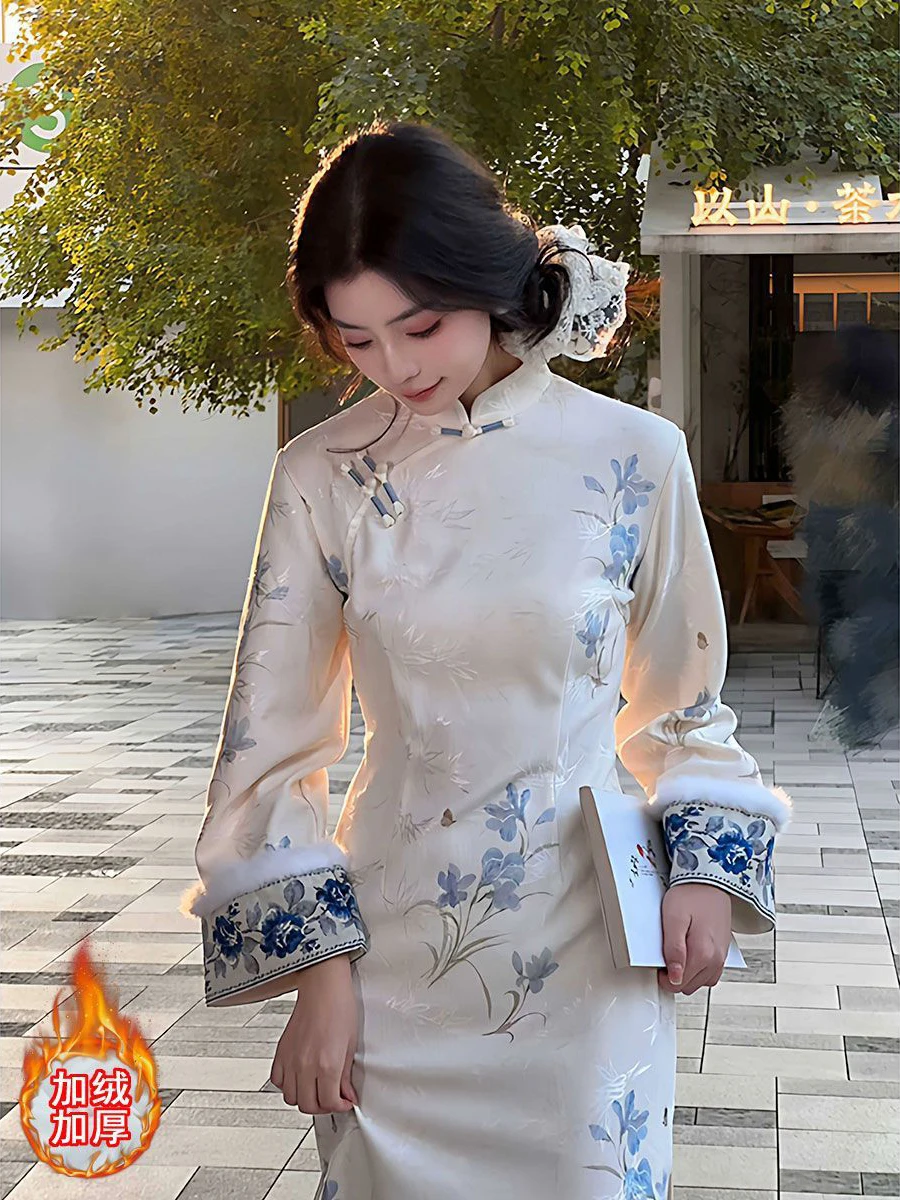 New Chinese Style National Style Cheongsam Improved Young People Fashionable Printed Slim Ddress 2025 Spring Autumn Dress Trend