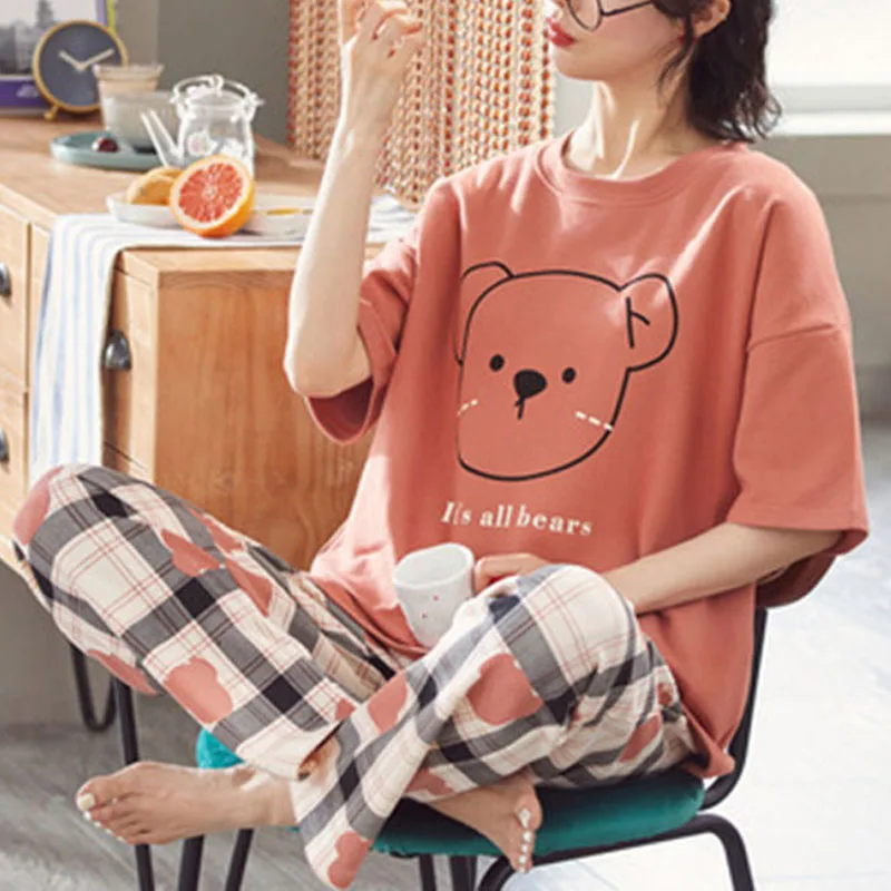 Women Pajamas Set Korean Version of the Autumn and Winter Cartoon Bear Christmas Pajamas Round Neck Long Sleeve Trousers 2 Piece