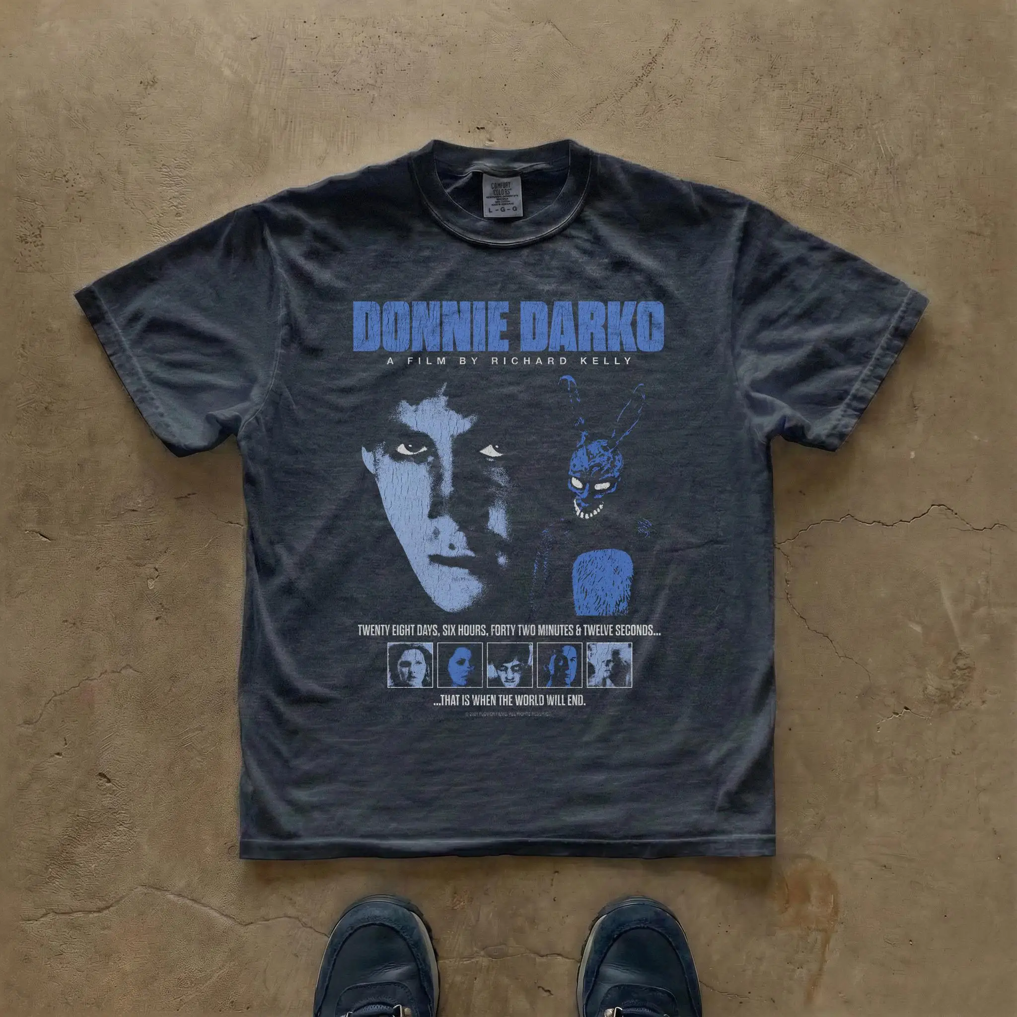 Summer Women's Retro Donnie Darko Movie Poster T-shirt Pure Cotton and Breathable Short Sleeve Streetwear Oversized Loose Casual