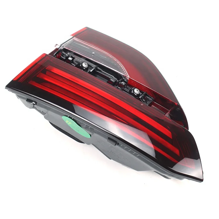 

Smart car accessories LC high quality Auto Parts Good Quality 7057016100 Right Rear light Applicable to Geely SX11