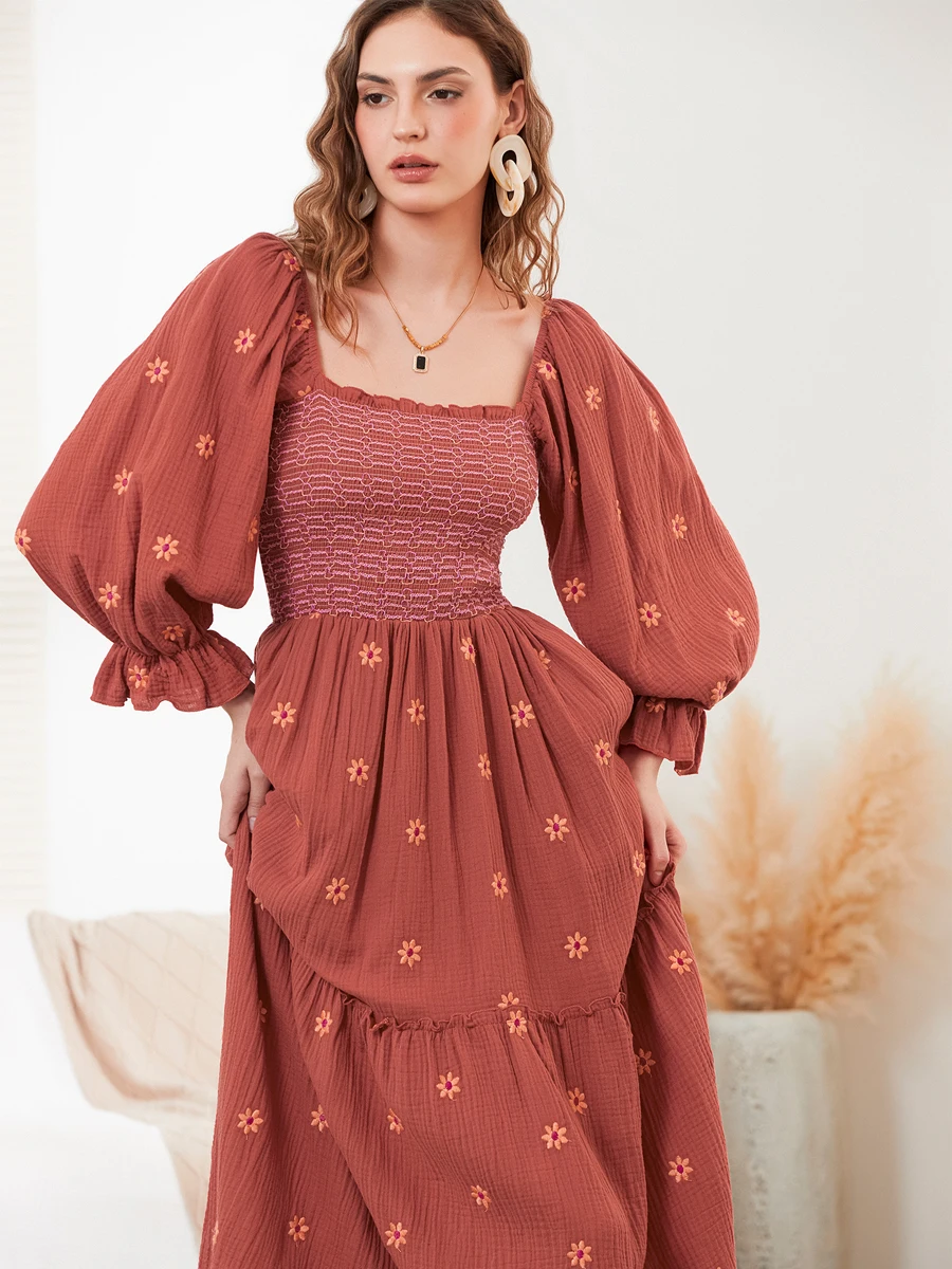 wsevypo Retro Embroidered Flowers Flowy Long Dress Women's Long Puff Sleeve Square Neck Smocked A-Line Dress for Beach Vacation