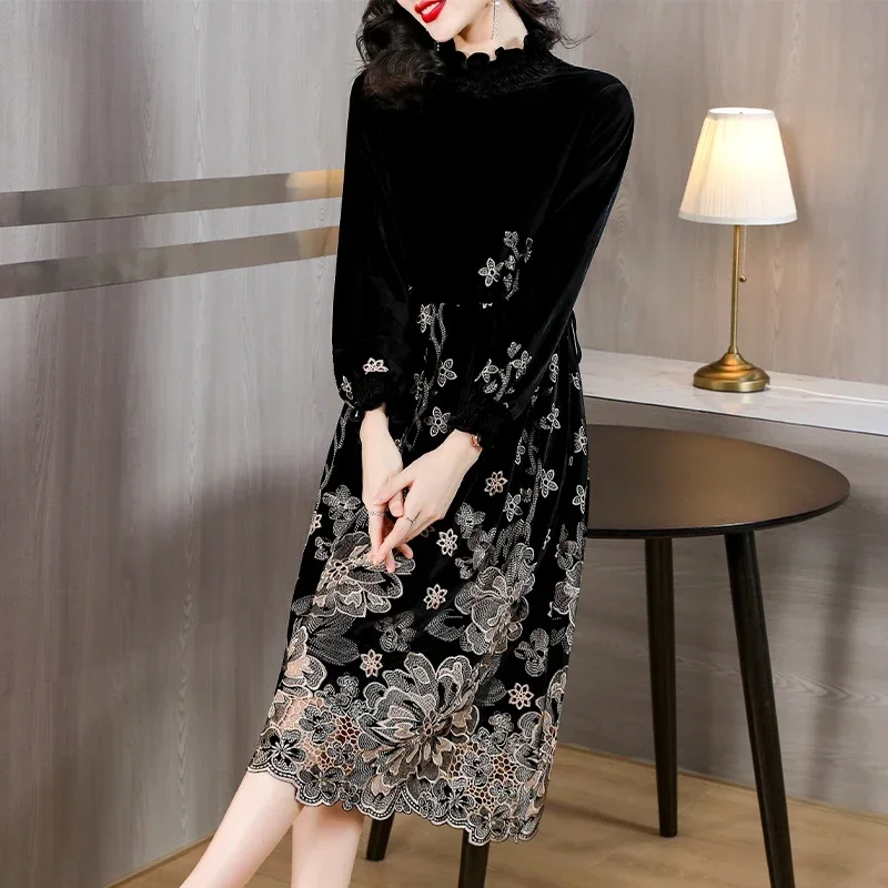 Women Luxury Elegant Festival Party Evening Dress Autumn Winter Black Velvet Long Sleeve Loose Dress 2024 Korean Vintage Dresses