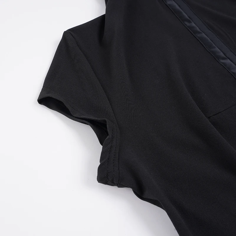 SUCHCUTE Y2K Slim T-Shirt mit Knopfleiste vorne, einfarbig, kurzärmelig, für Damen, zum Ausgehen, lässig, ästhetisches Crop-Top für den Sommer – Detail 7