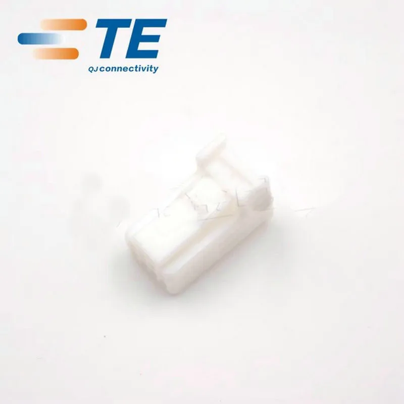 20PCS Tyco original connector 1717103-1 8P white female shell docking 1376350-2/female terminal 1123343-1
