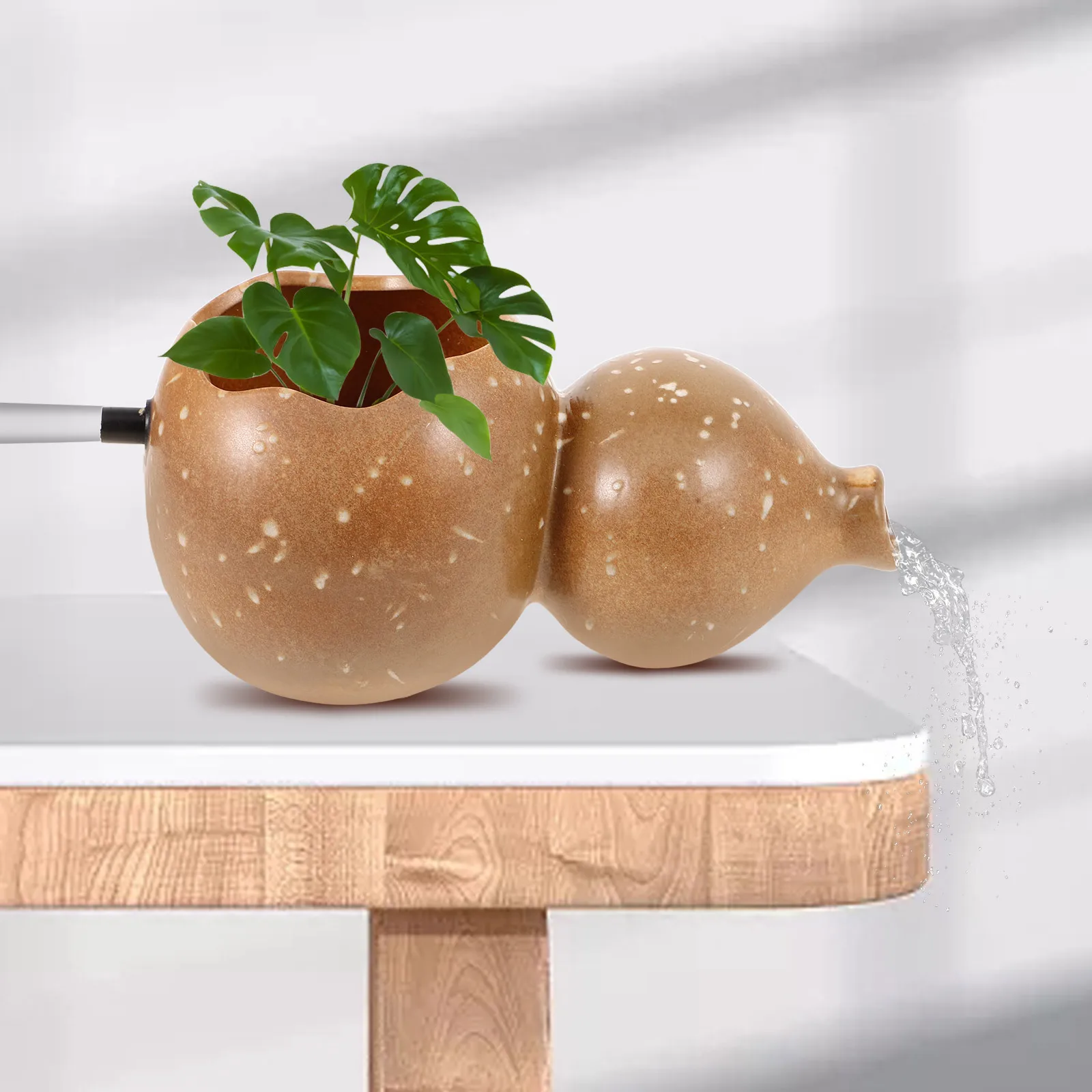 

Small Ceramic Gourd Water Fountain Durable Outdoor Garden Patio Fountain Fish Tank Clean Water Oxygen Increase