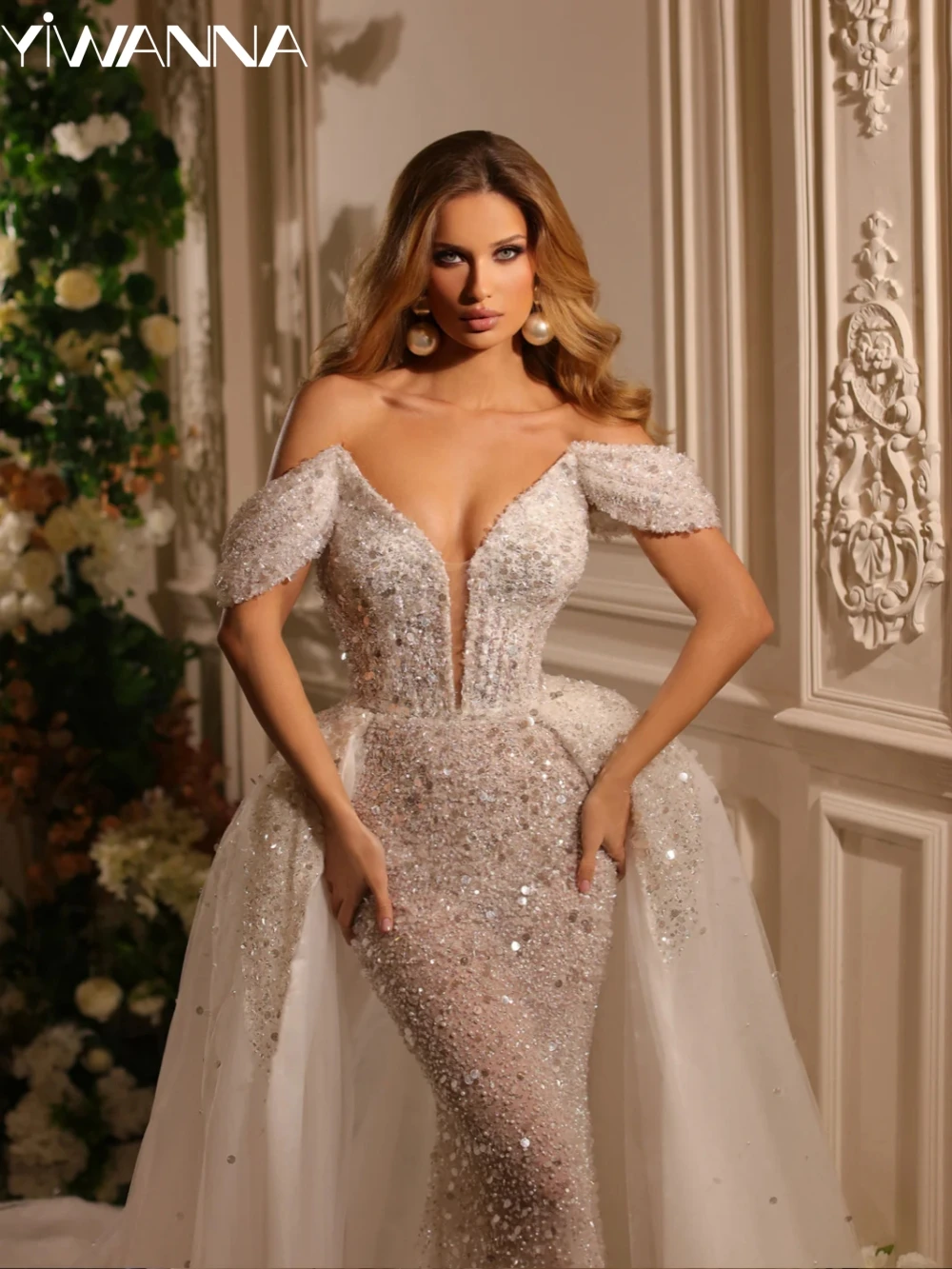 

Charming Shiny Mermaid Long Wedding Dress With Detachable Train V-neck Off Shoulder Bridal Gown Customized Dresses For Bride