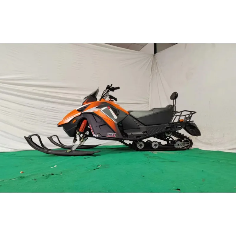 200Cc Off-Road Snowmobile Sleigh and Kart Utv, Snowmobile Track Motorcycle with 4 Stroke Engine