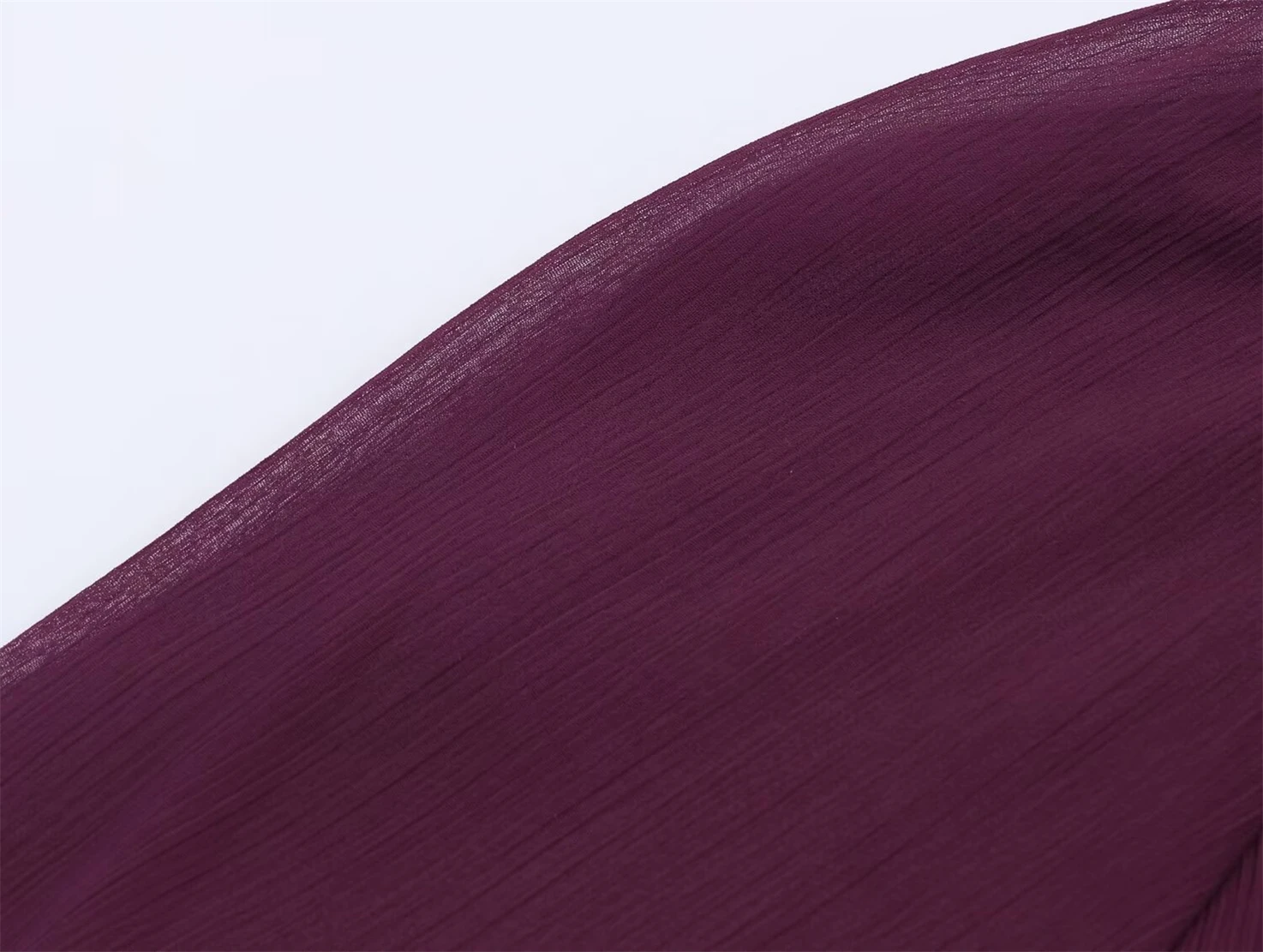 المرأة الأرجواني العميق بلوزة شيفون كم منتفخ تصميم رائعة الزينة أنيقة شبه شير المتدفقة