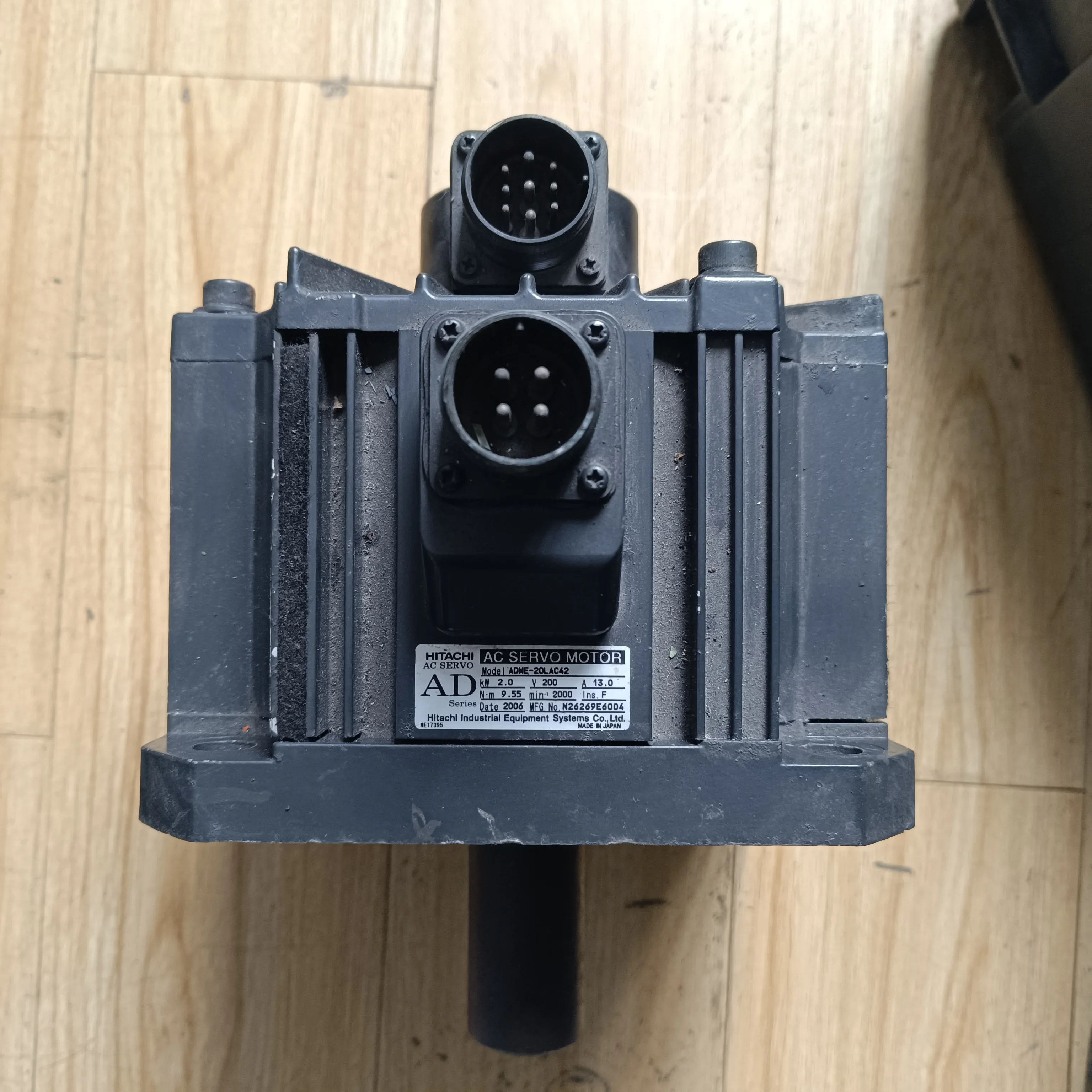 2025/ADME-20LAC42 AC-SERVOMOTOR 2 kW