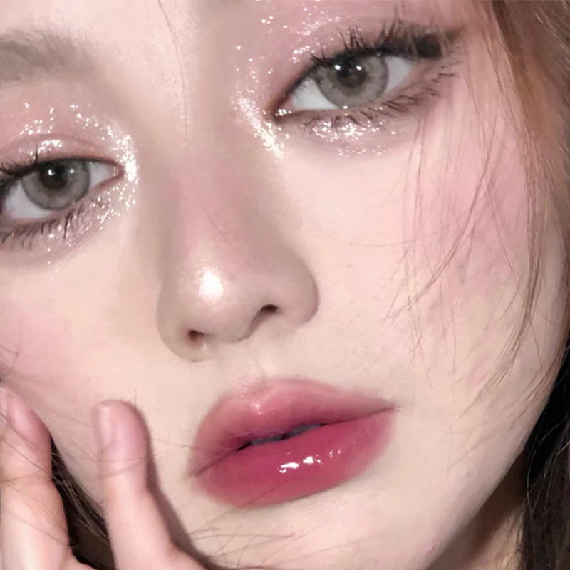 4 色ダイヤモンドハイライターパウダーパレット防水高光沢グリッターボディハイライトアイシャドウ顔輪郭イルミネーター Makeu