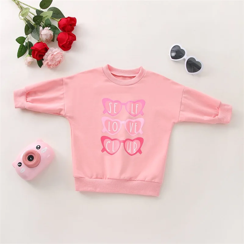 

Toddler Girl Valentine’s Day Heart Print Long Sleeve Round Neck Pullover Sweatshirt Dress with Bow Detail