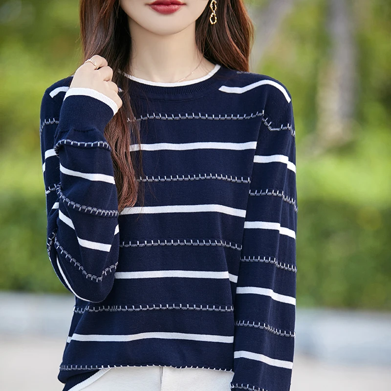 

Autumn and Winter New Women's O-neck Colorful Striped Cashmere Hoodie Fashionable, Soft and Comfortable Cashmere Casual Top