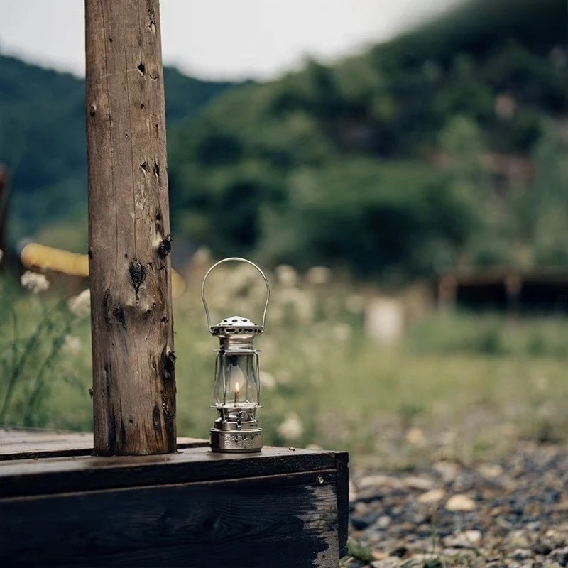 Zewnętrzne przenośne oświetlenie kempingowe vintage, nastrojowe lampy kempingowe vintage, przenośne lampy w kształcie konia.