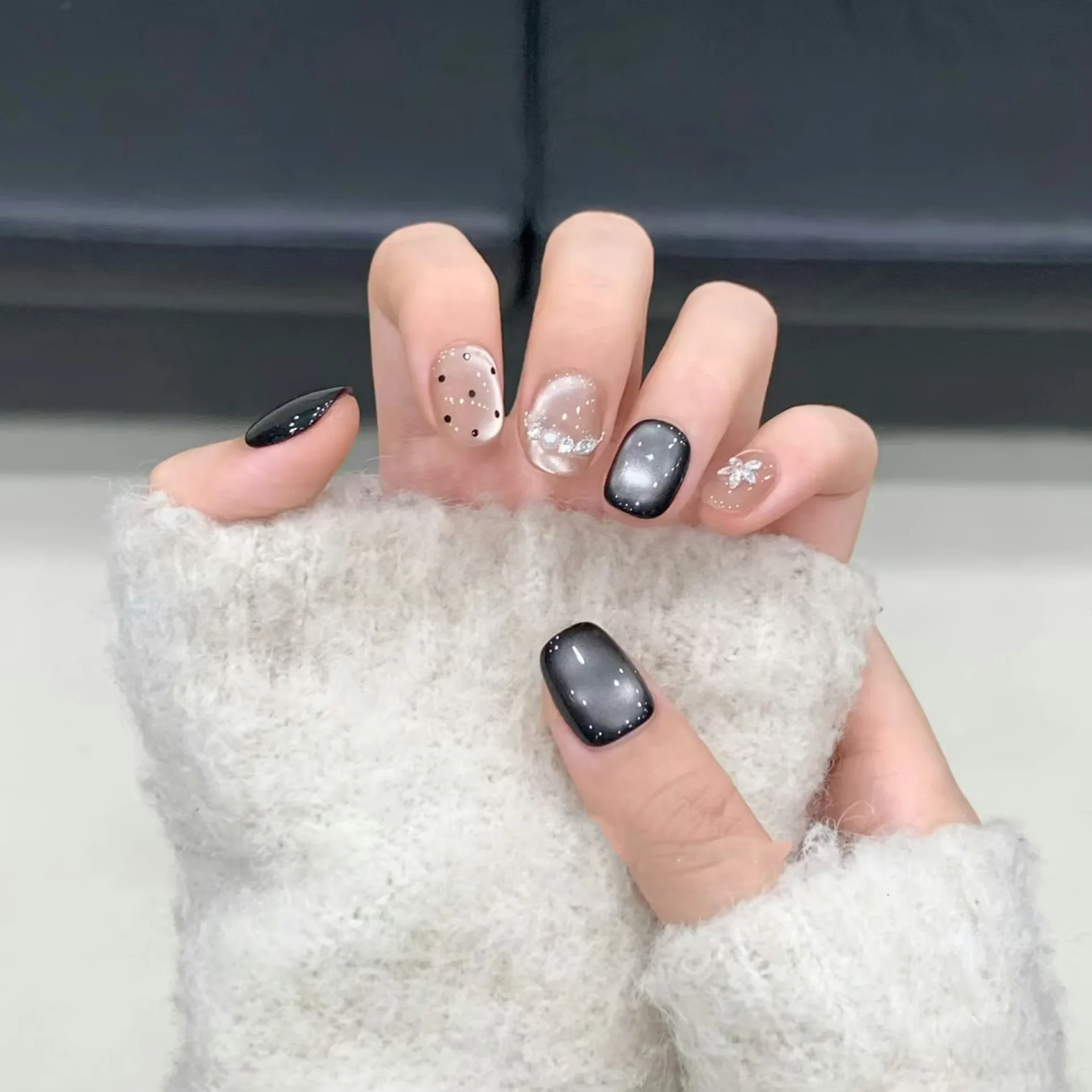 10 pièces presse à la main sur les ongles paillettes oeil de chat à pois strass conception mignon faux ongles portable ongles conseils Art pour les filles chaudes