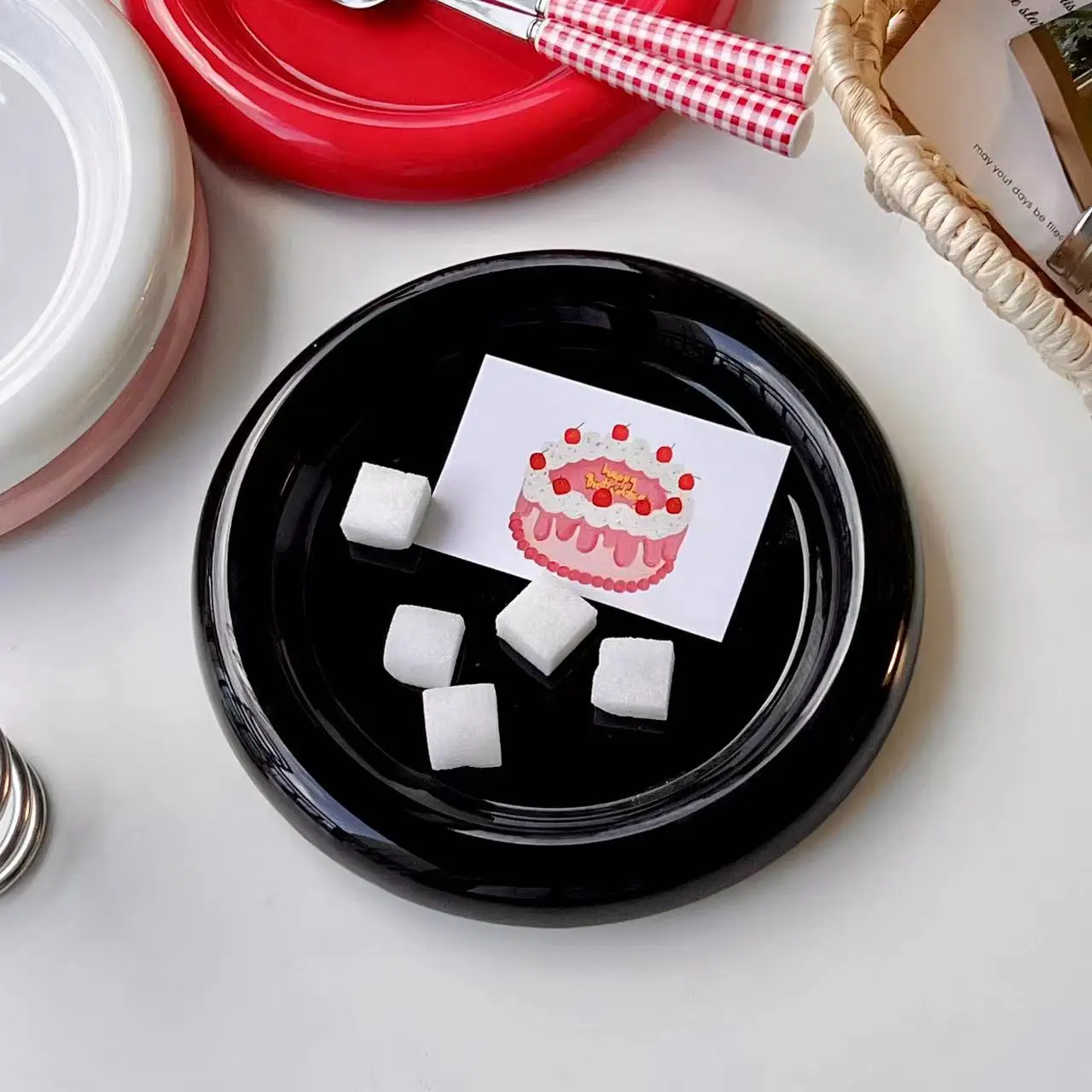 Ins Style Tableware Household High-end Pure White Dessert Plate Coffee Shop Pasta Plate Breakfast Red Christmas Color Plate
