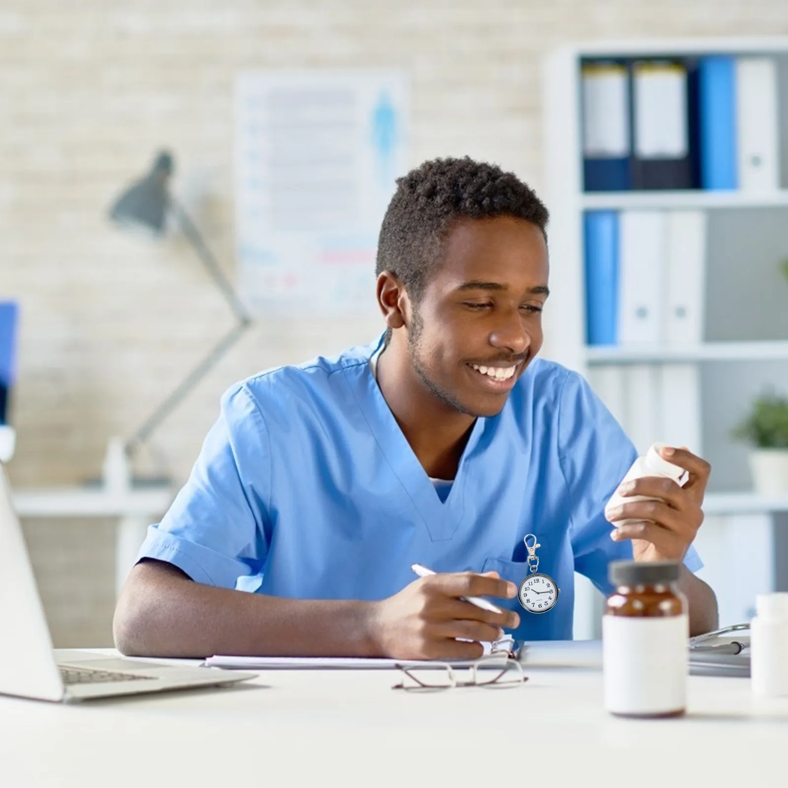 relogio-de-bolso-grande-para-enfermeiras-1-peca-em-liga-de-zinco-relogio-portatil-para-enfermeiras-medicos-e-estudantes-ferramenta-de-cronometragem-com-fivela-para-chave